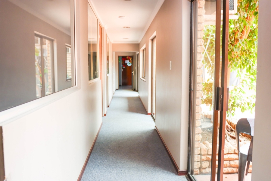  Bedroom Property for Sale in Parow Western Cape